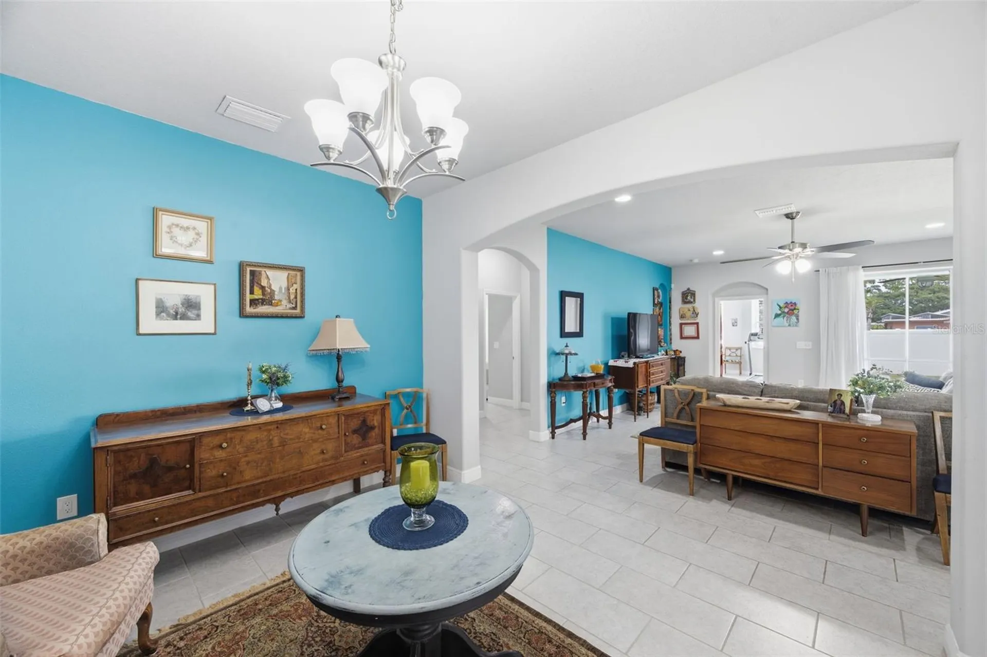 123 N Florida Avenue Tarpon Springs FL 34689