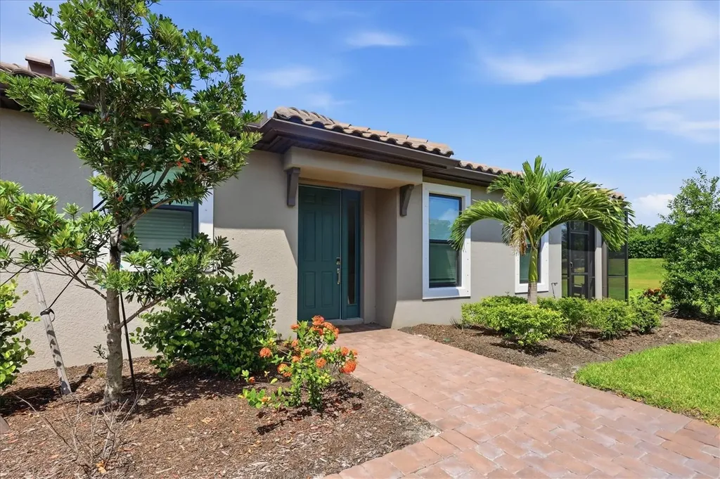 10068 Morning Mist Lane Sarasota FL 34241