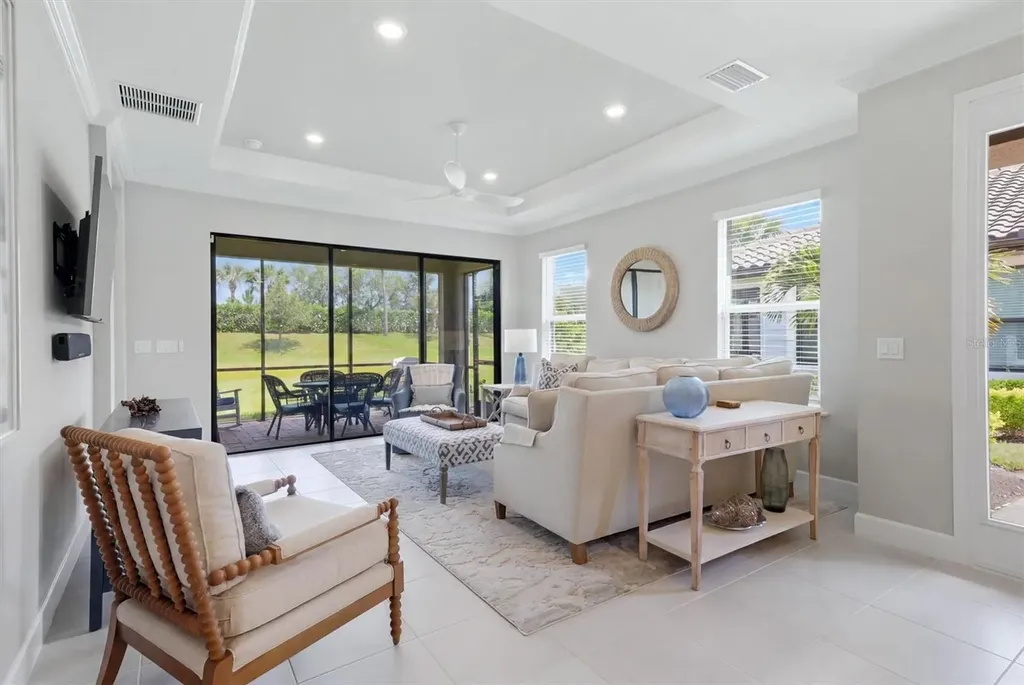 10068 Morning Mist Lane Sarasota FL 34241