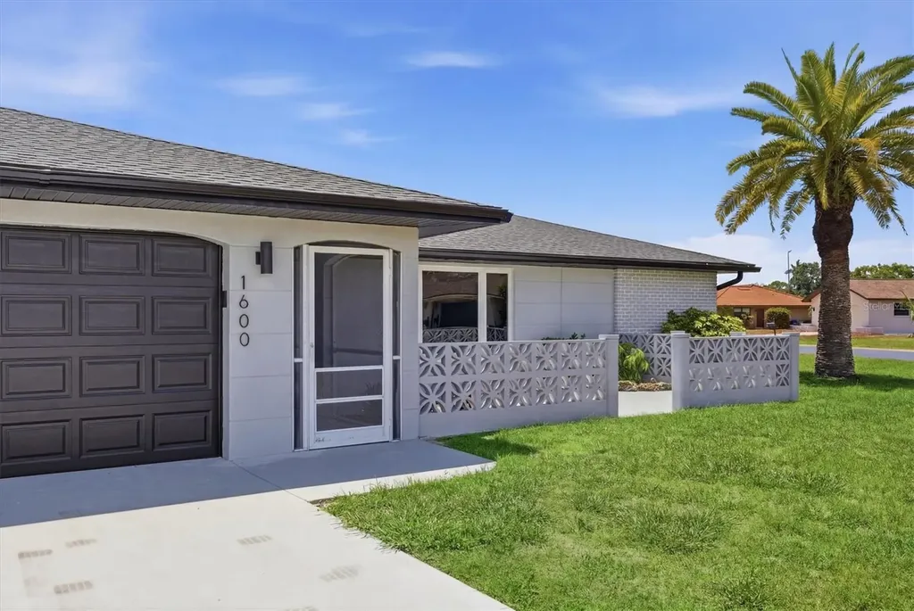 1600 Cypress Point Court Venice FL 34293