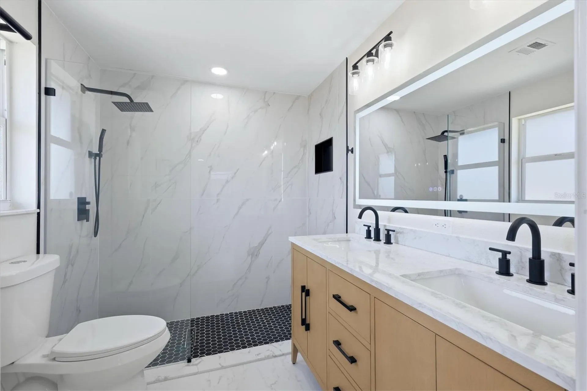 1600 Cypress Point Court Venice FL 34293