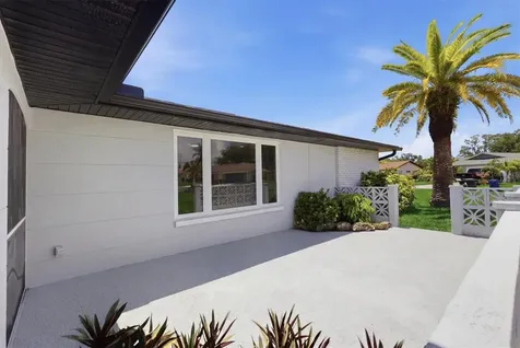 1600 Cypress Point Court Venice FL 34293