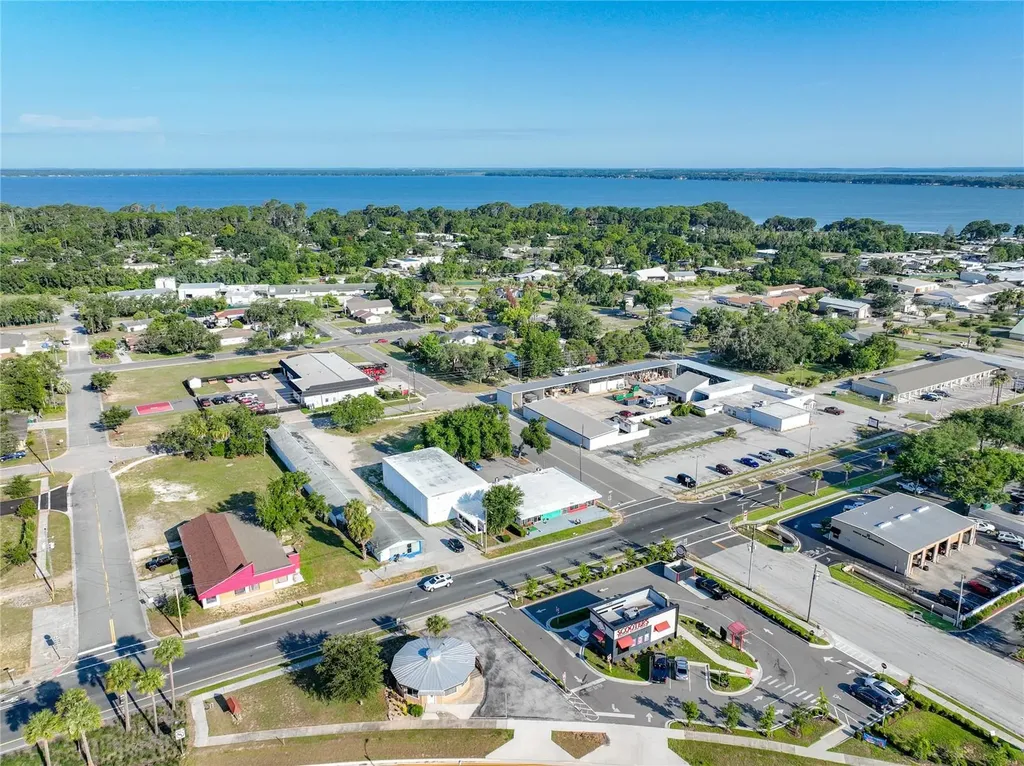 811 S Bay Street Eustis FL 32726