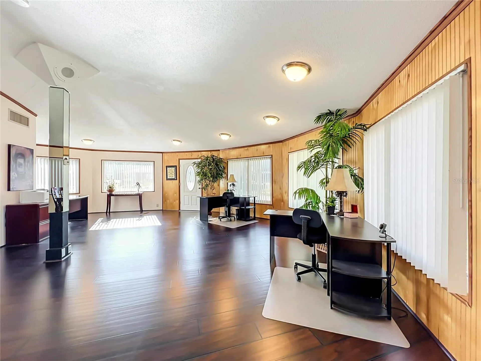 811 S Bay Street Eustis FL 32726