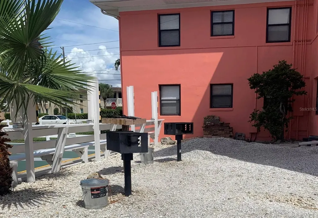 6800 Sunset Way St Pete Beach FL 33706
