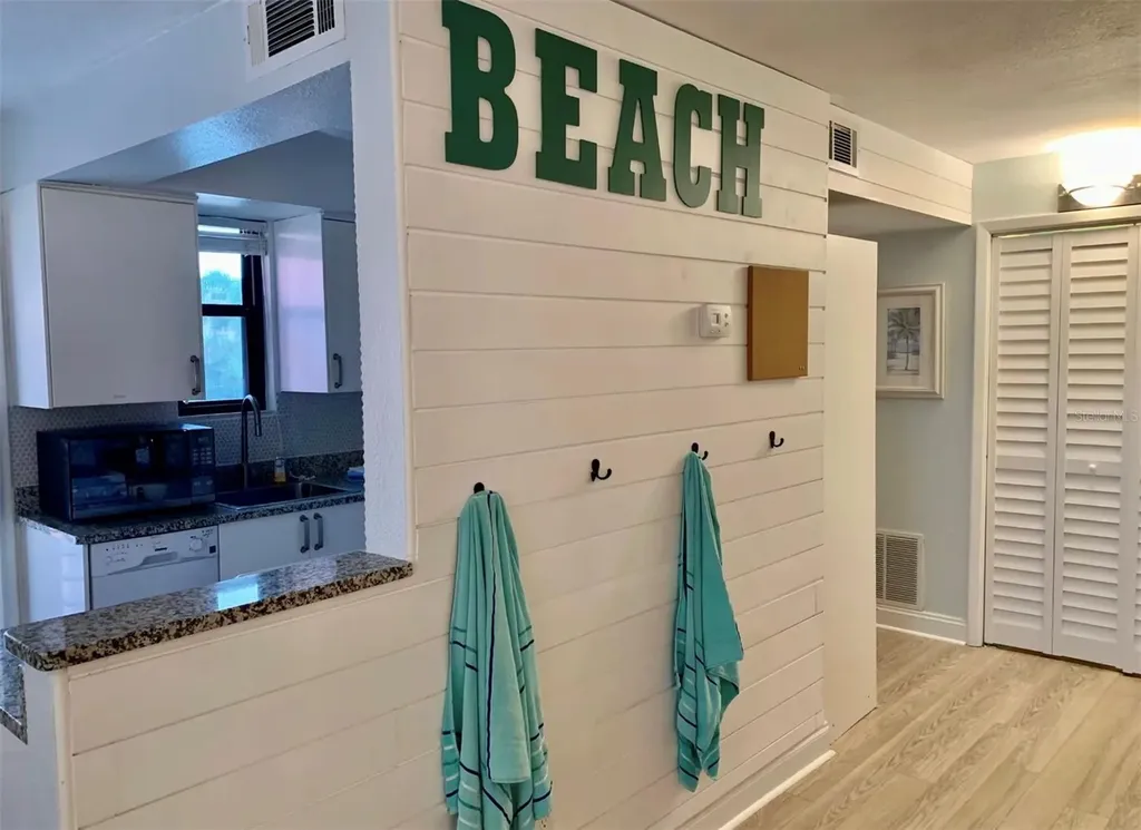 6800 Sunset Way St Pete Beach FL 33706