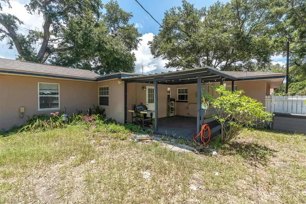 1966 Mckinley Street Clearwater FL 33765