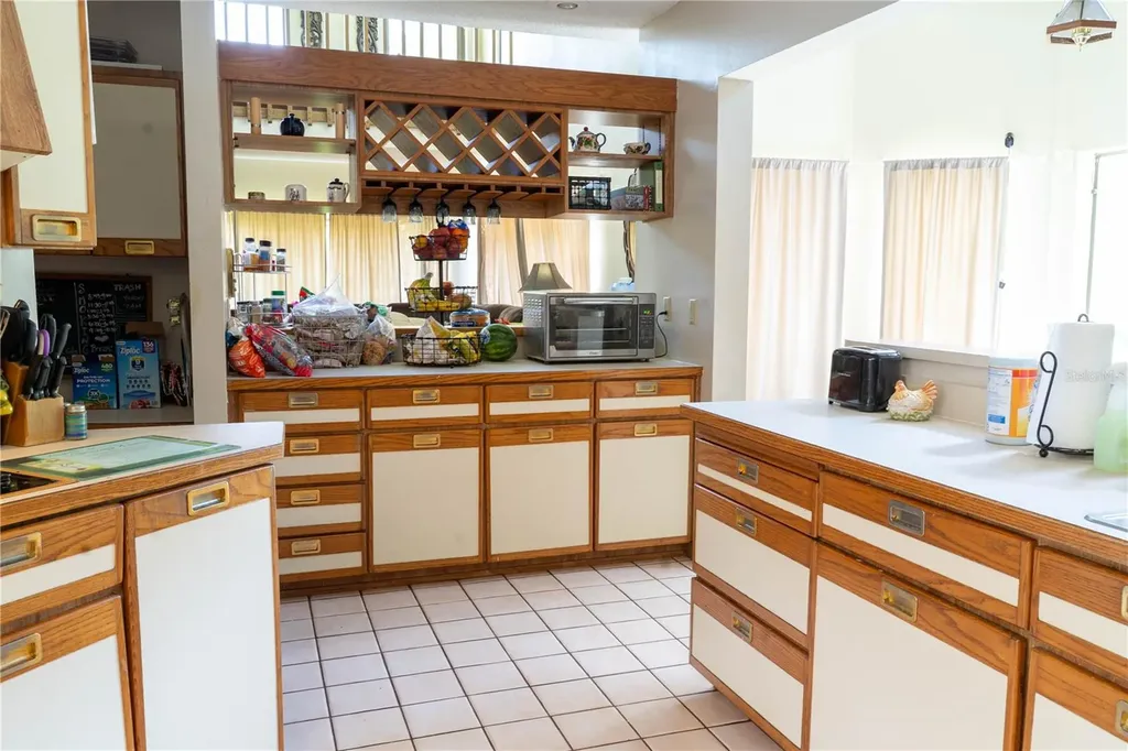 4365 Real Court Orlando FL 32808