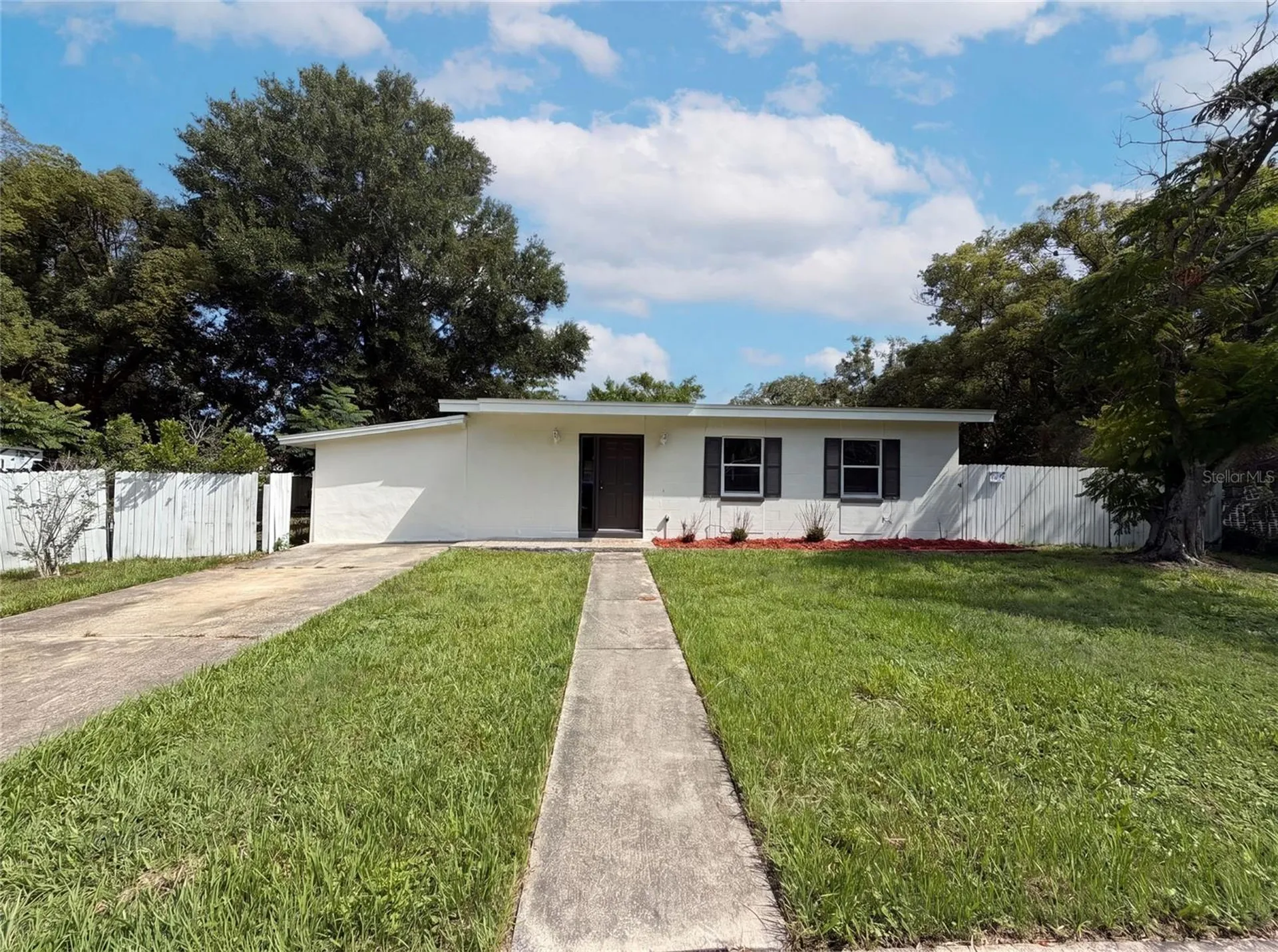 1502 Daroca Drive Deltona FL 32725