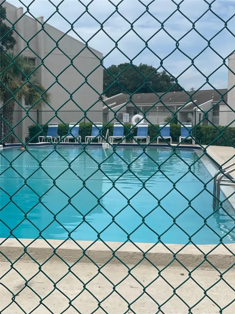 2625 State Road 590 Clearwater FL 33759