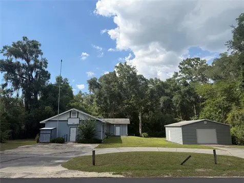 5561 NE 35th Street Silver Springs FL 34488