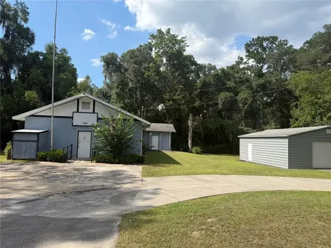 5561 NE 35th Street Silver Springs FL 34488