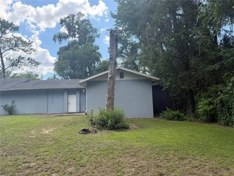 5561 NE 35th Street Silver Springs FL 34488