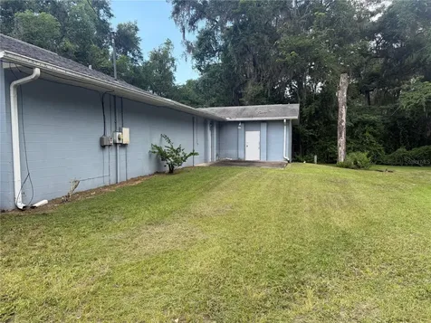 5561 NE 35th Street Silver Springs FL 34488