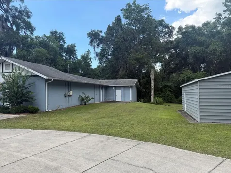 5561 NE 35th Street Silver Springs FL 34488