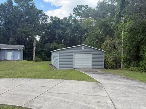 5561 NE 35th Street Silver Springs FL 34488