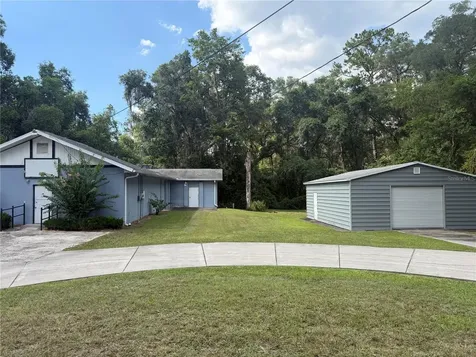5561 NE 35th Street Silver Springs FL 34488