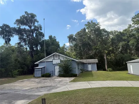 5561 NE 35th Street Silver Springs FL 34488
