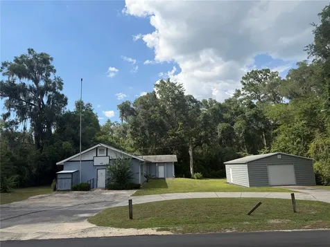 5561 NE 35th Street Silver Springs FL 34488