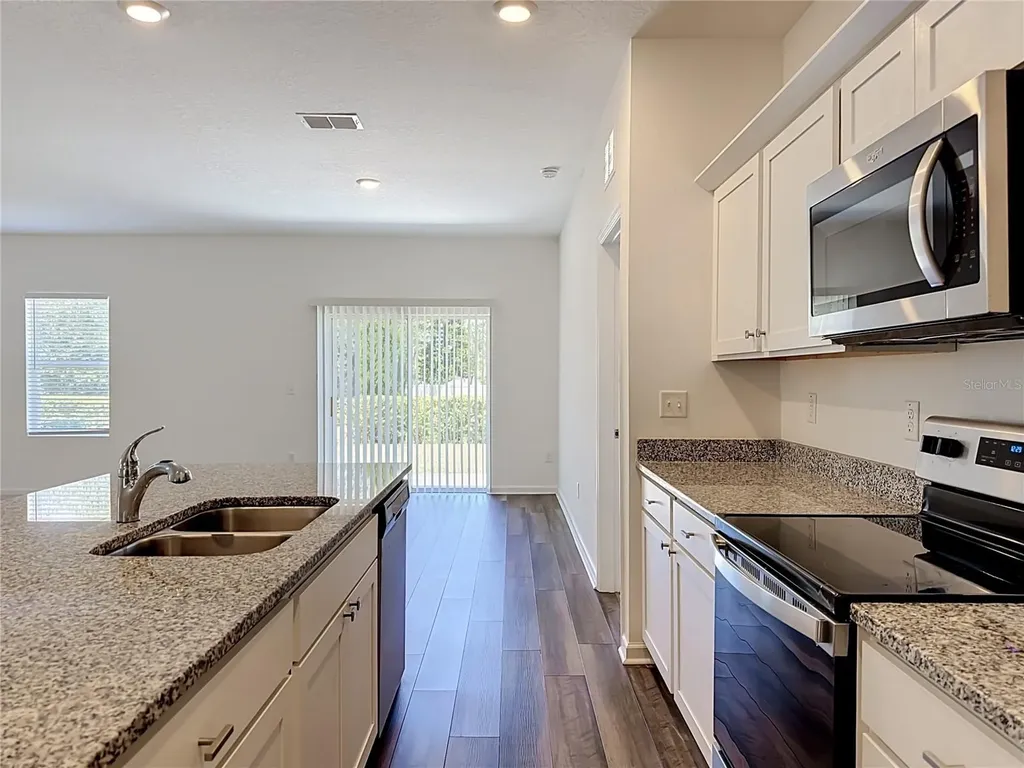 1349 Anchor Bend Drive Ruskin FL 33570