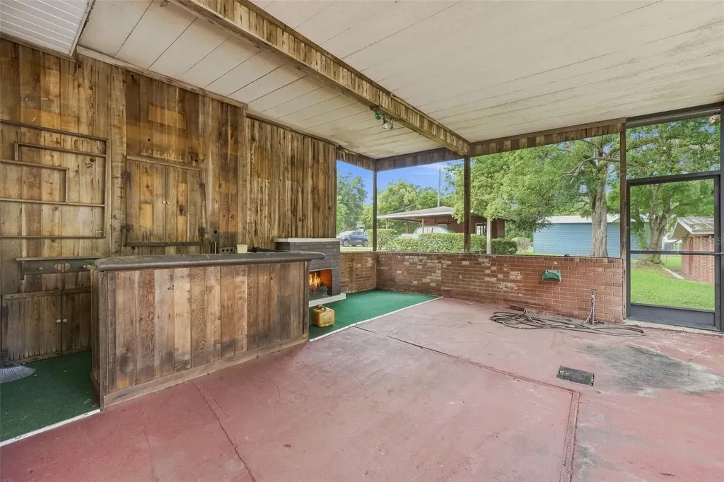 530 N Ridge Avenue Lake Alfred FL 33850