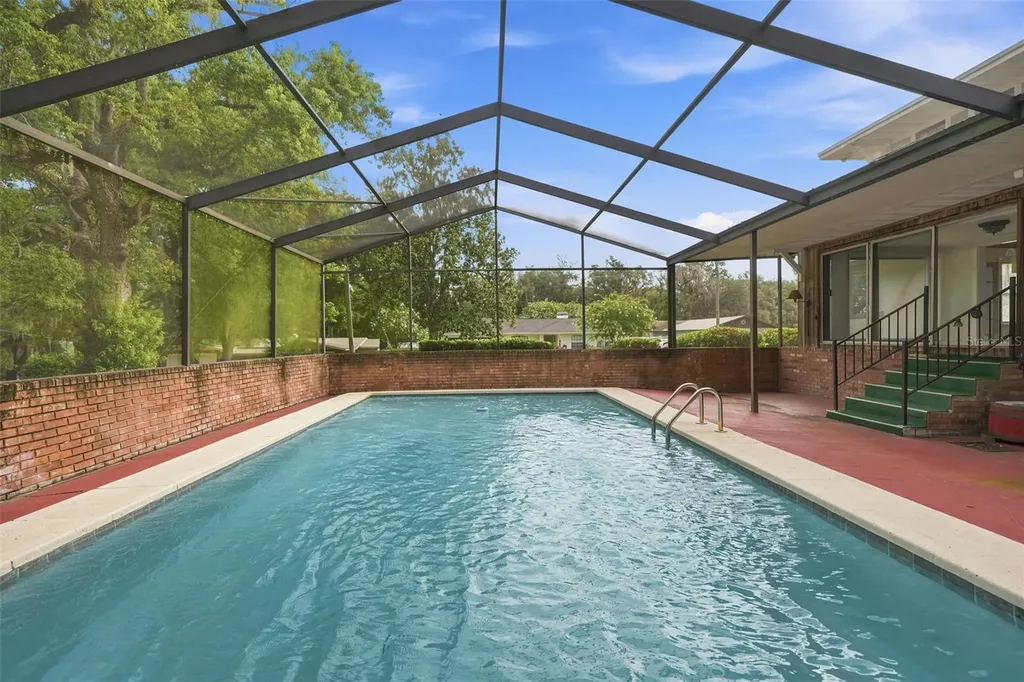 530 N Ridge Avenue Lake Alfred FL 33850