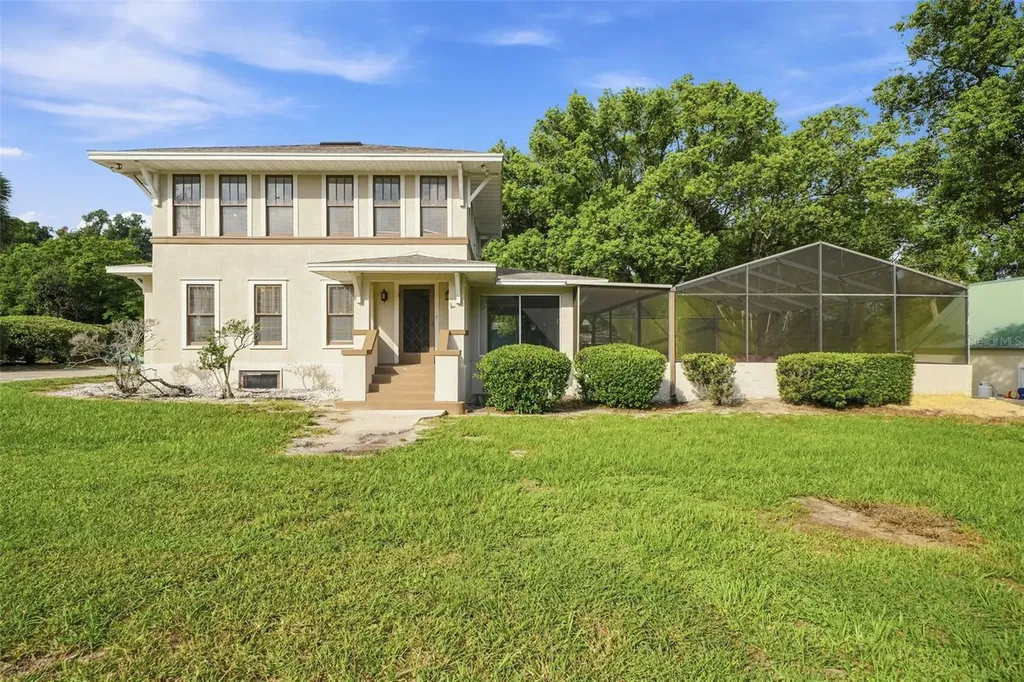530 N Ridge Avenue Lake Alfred FL 33850