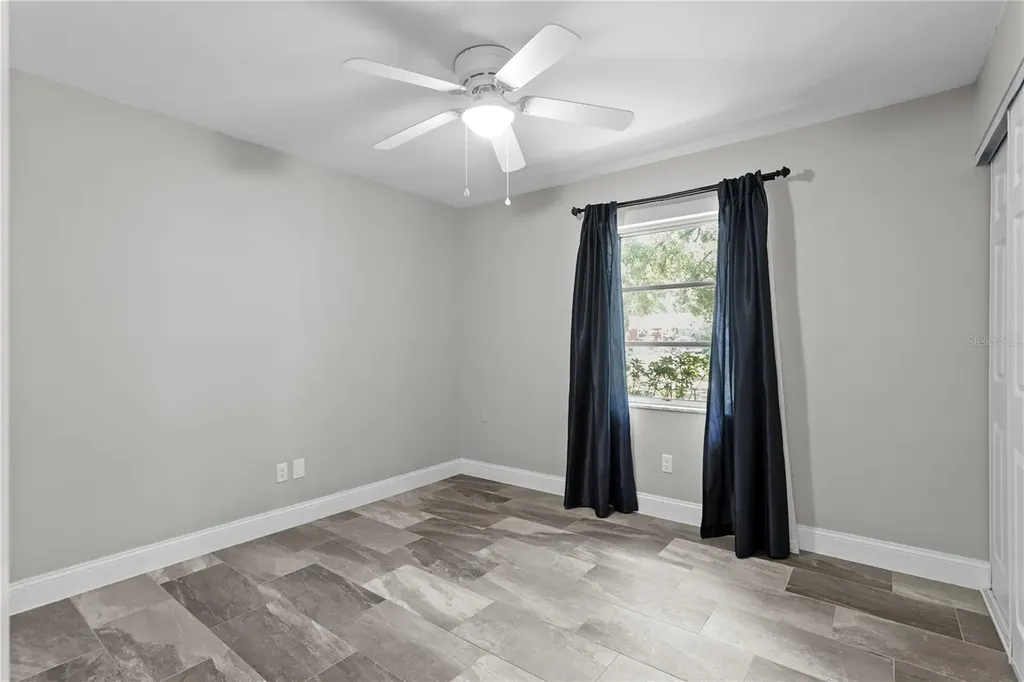 6928 Greenhill Place Tampa FL 33617