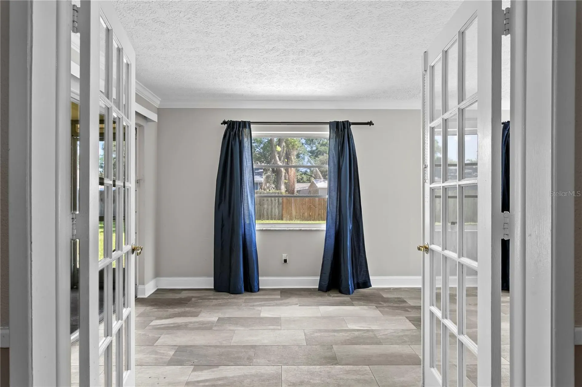 6928 Greenhill Place Tampa FL 33617