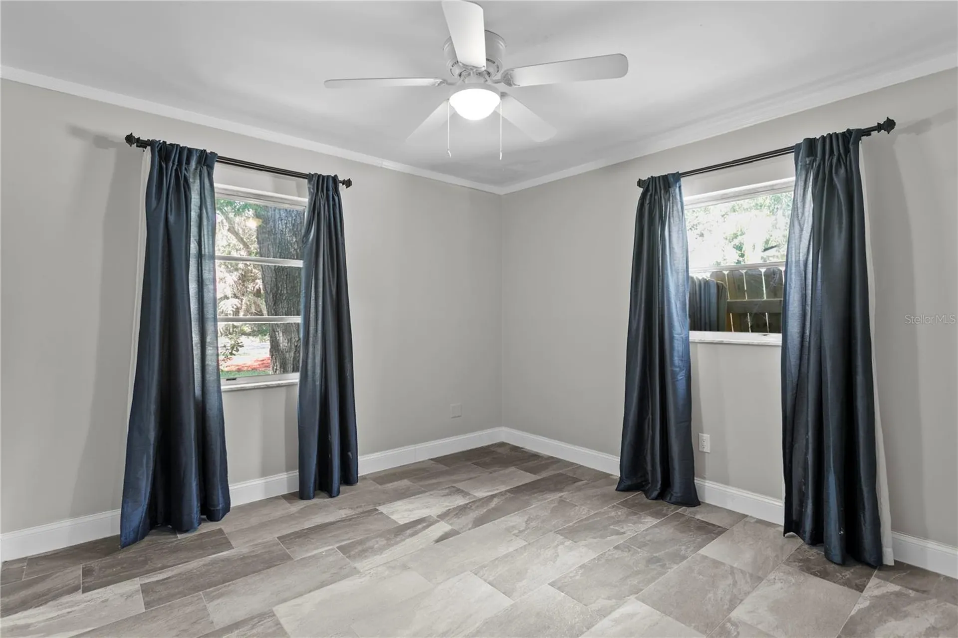 6928 Greenhill Place Tampa FL 33617