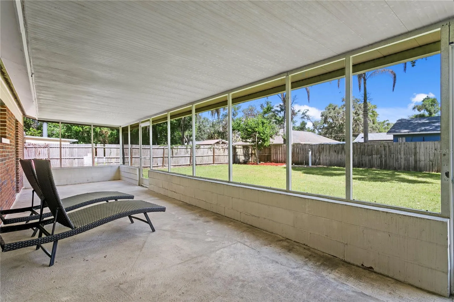 6928 Greenhill Place Tampa FL 33617