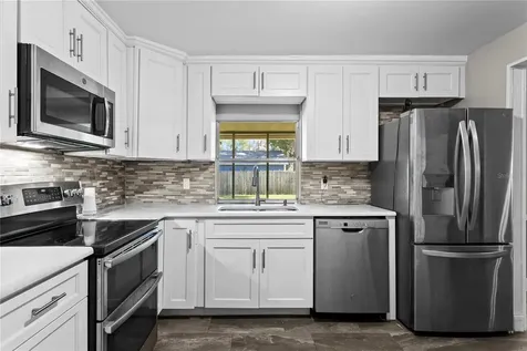6928 Greenhill Place Tampa FL 33617