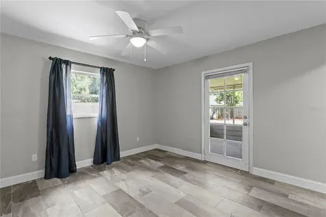 6928 Greenhill Place Tampa FL 33617