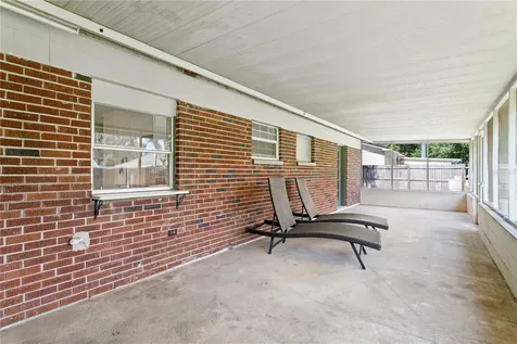 6928 Greenhill Place Tampa FL 33617