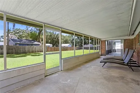 6928 Greenhill Place Tampa FL 33617