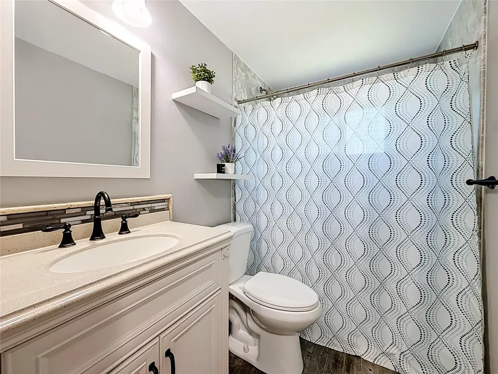 2019 Hess Drive Holiday FL 34691