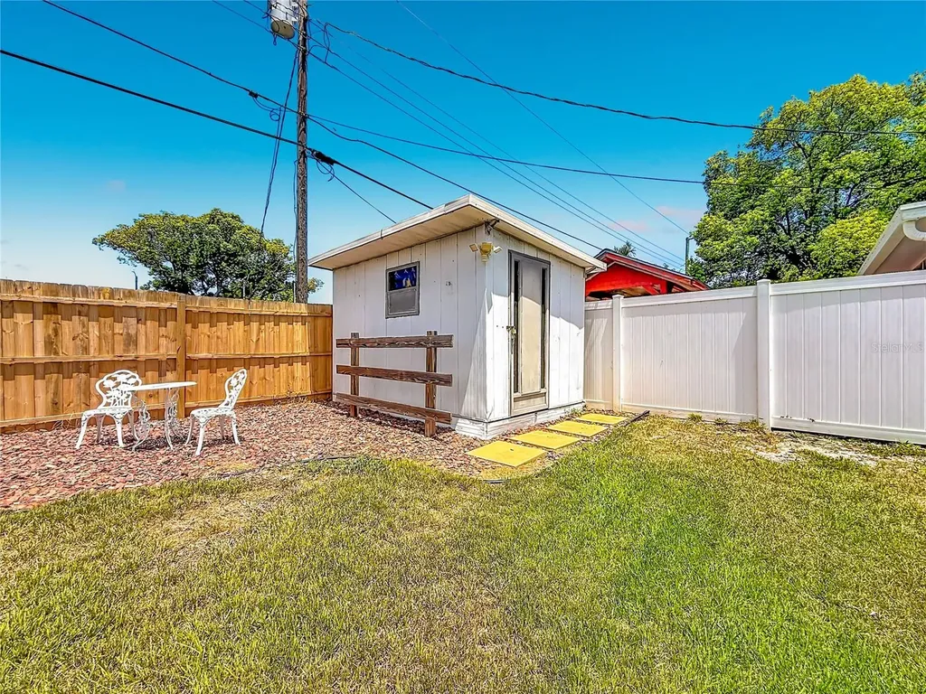 2019 Hess Drive Holiday FL 34691