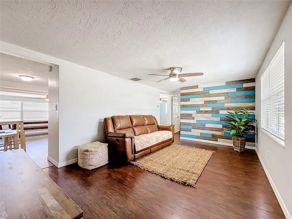 2019 Hess Drive Holiday FL 34691