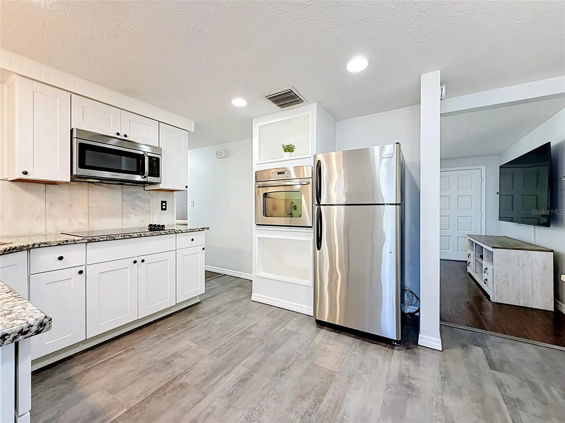 2019 Hess Drive Holiday FL 34691
