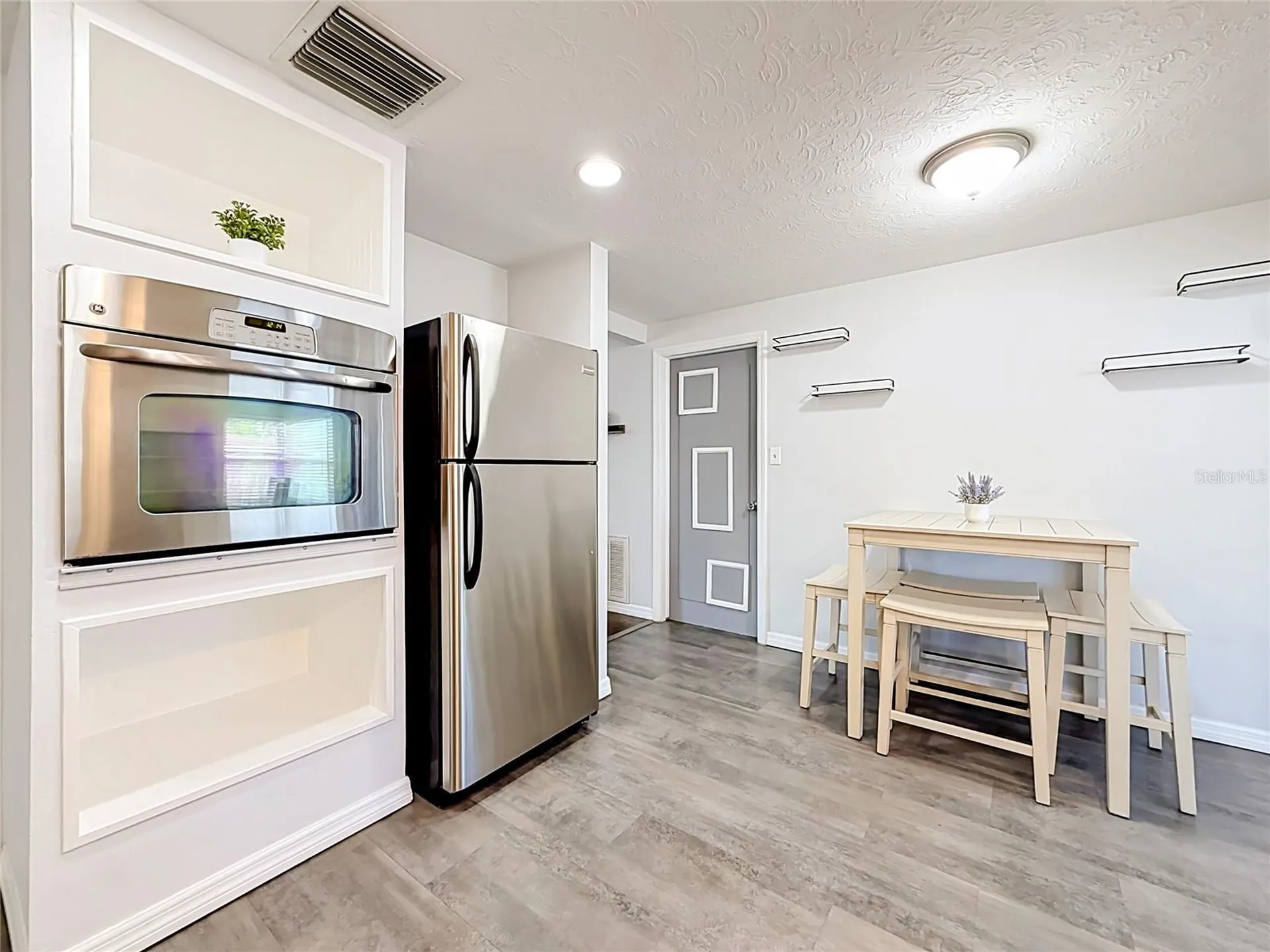 2019 Hess Drive Holiday FL 34691