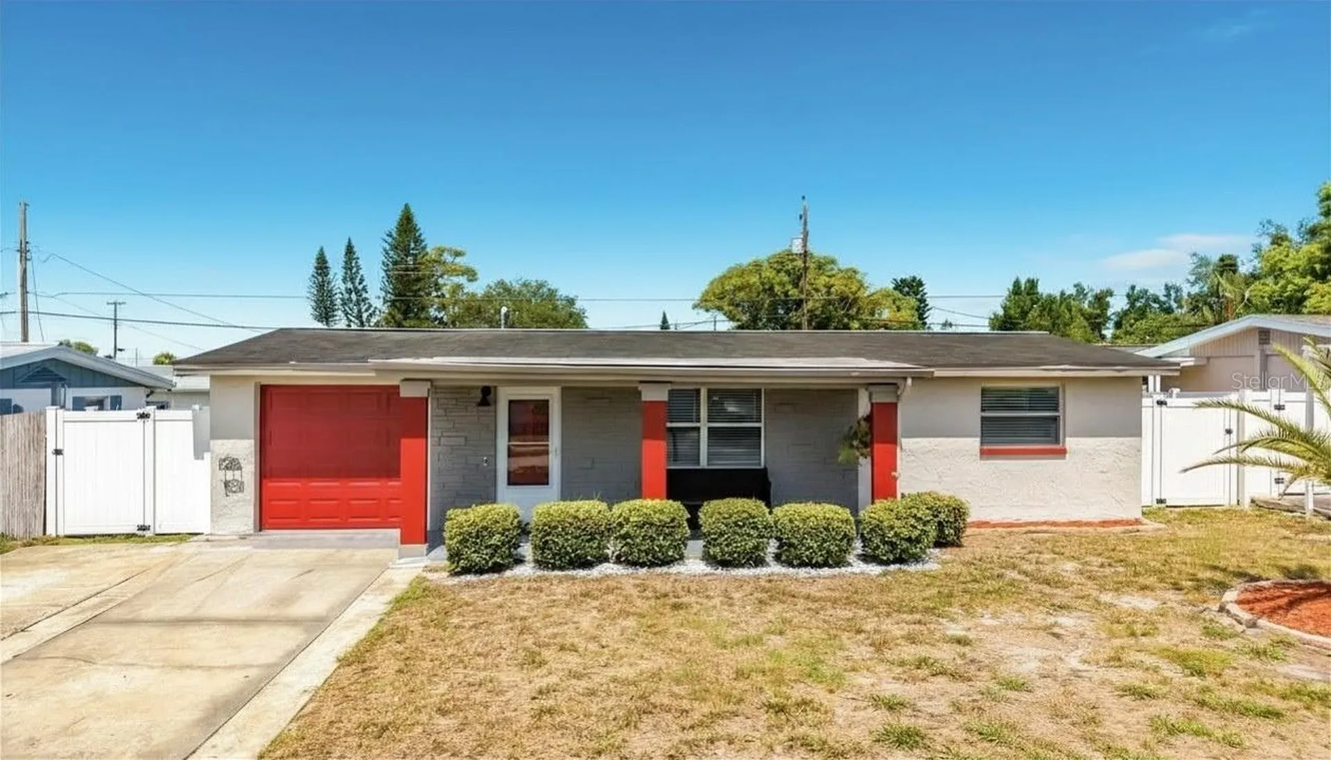 2019 Hess Drive Holiday FL 34691