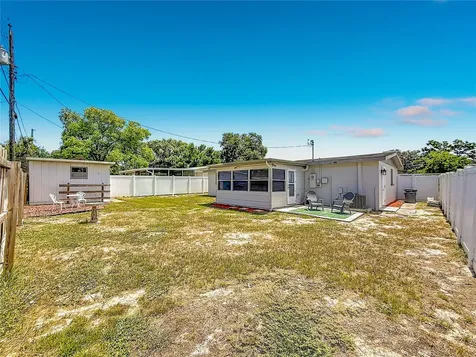 2019 Hess Drive Holiday FL 34691