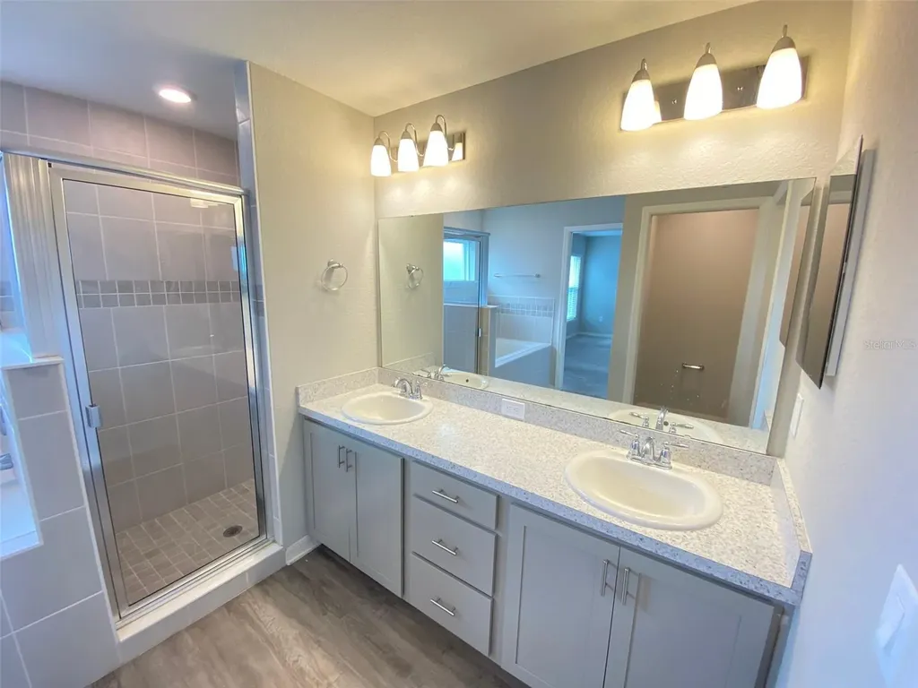 188 Foxtail Loop Davenport FL 33837