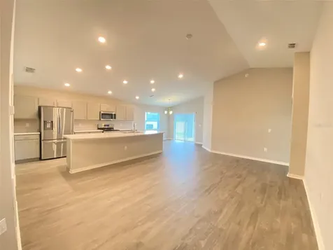 188 Foxtail Loop Davenport FL 33837