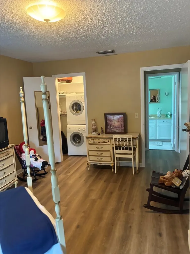 1674 S Lake Avenue Clearwater FL 33756