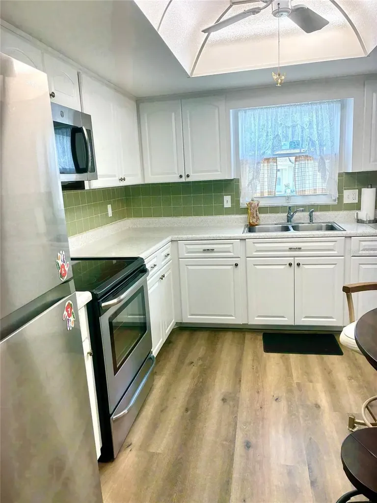 1674 S Lake Avenue Clearwater FL 33756