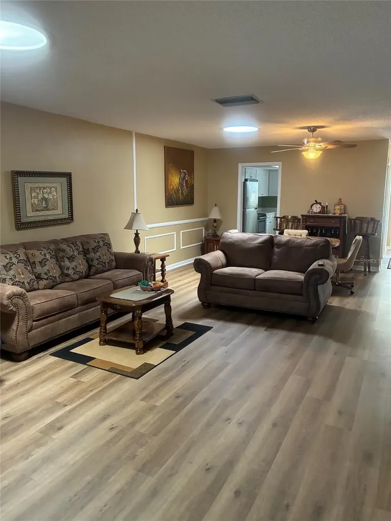 1674 S Lake Avenue Clearwater FL 33756