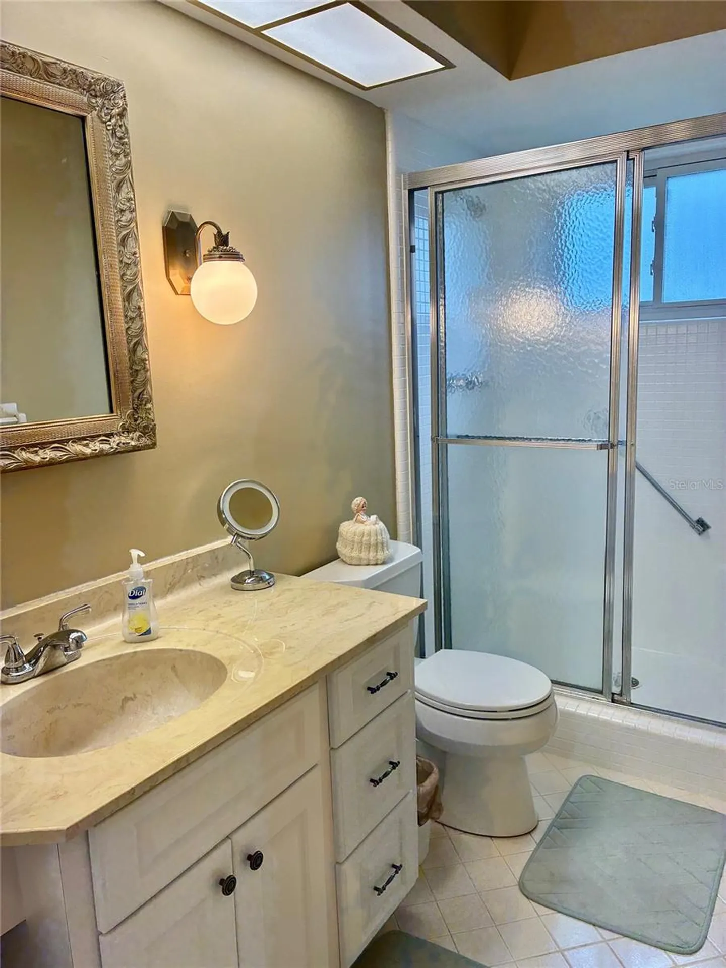 1674 S Lake Avenue Clearwater FL 33756