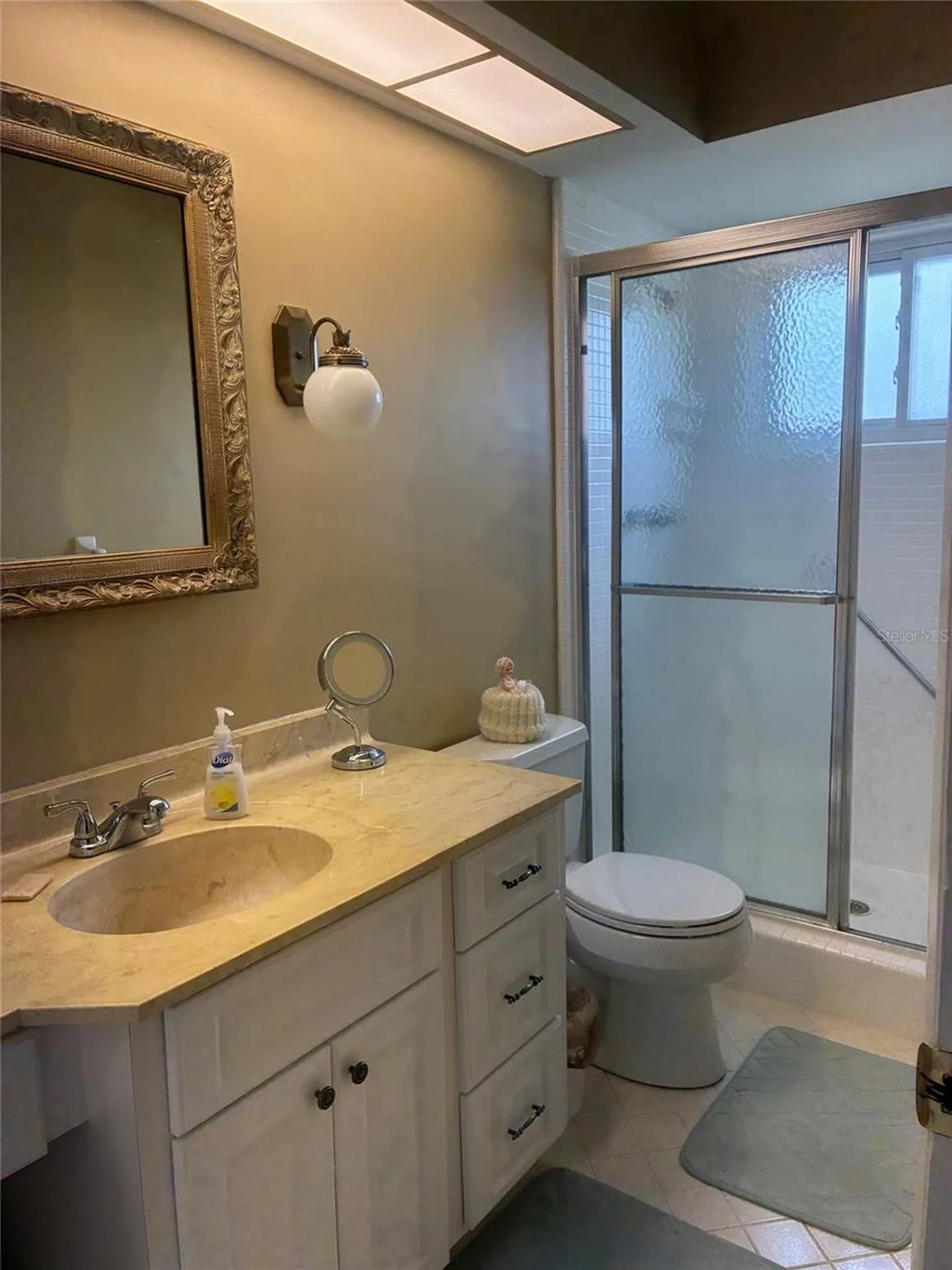 1674 S Lake Avenue Clearwater FL 33756