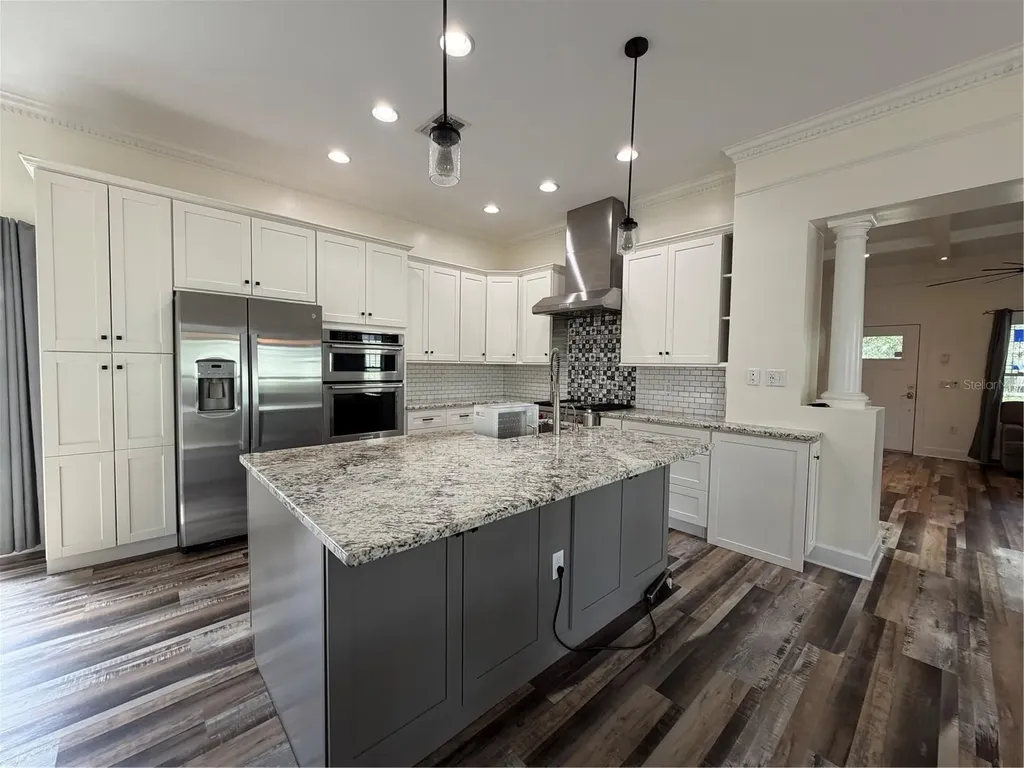 1204 E Ellicott Street Tampa FL 33603